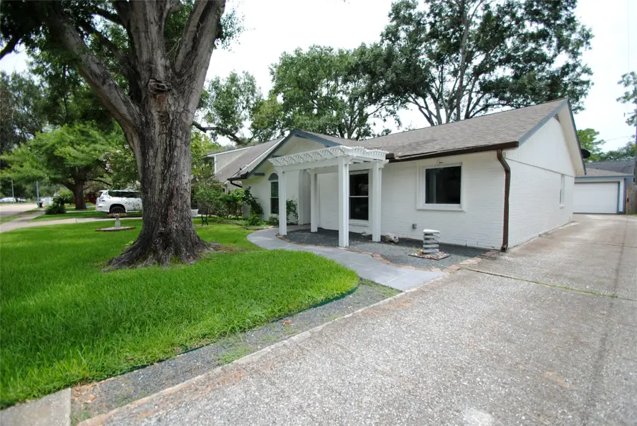 10667 Mayfield Road, Houston, TX 77043 - Image #3
