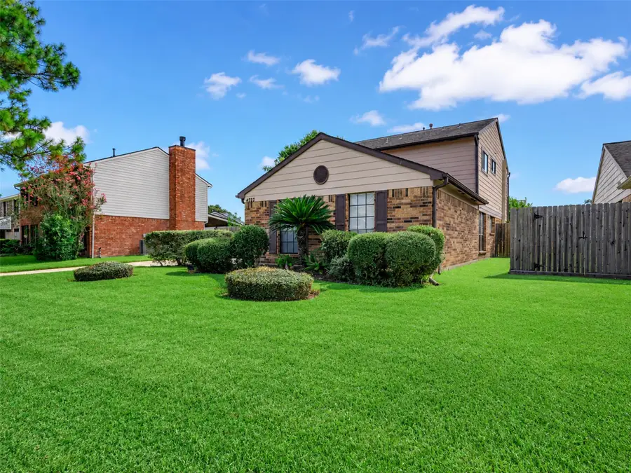4223 Glen Avon Drive, Pasadena, TX 77505 - #2