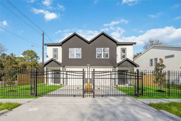 7117 Springdale Street #A/B, Houston, TX 77028