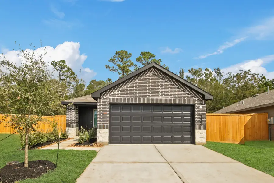594 Belle Springs Lane, Conroe, TX 77301 - Image #2