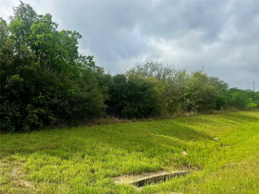 8431 Us-59 S, Victoria, TX 77905 - Image #2