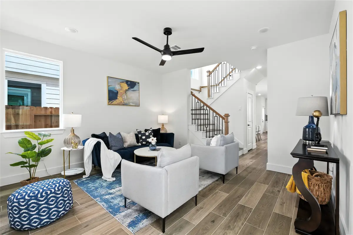 131 S Virginia Avenue, La Porte, TX 77571 - Image #1