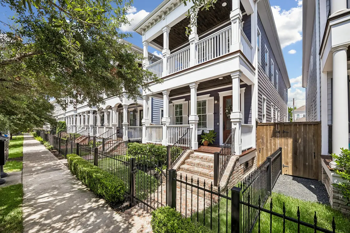 718 Ashland Street, Houston, TX 77007 - #1
