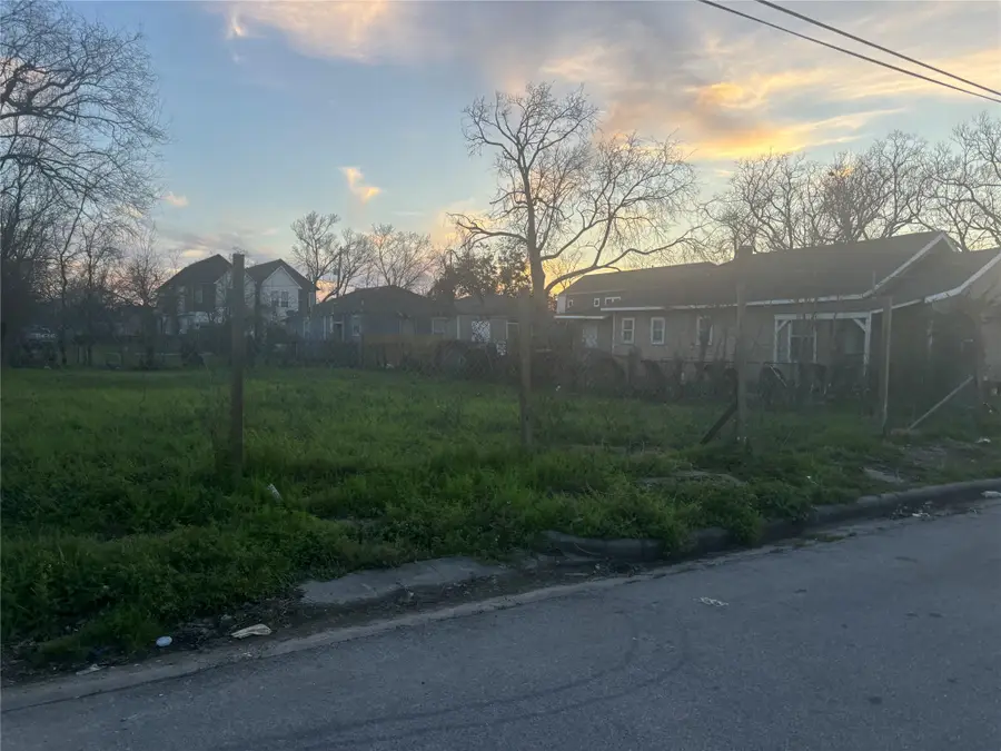 3422 Mcilhenny Street, Houston, TX 77004 - Image #2