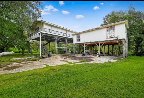 523 & 525 Shady Oaks, Alvin, TX 77511