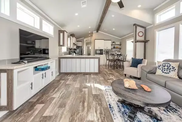 15678 Aspen Drive, Montgomery, TX 77356