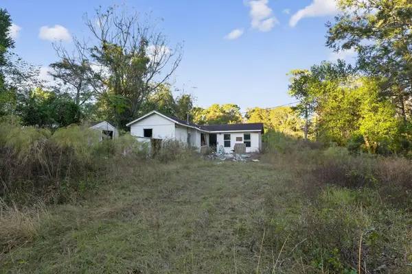 9621 Dogwood Lane, Houston, TX 77365