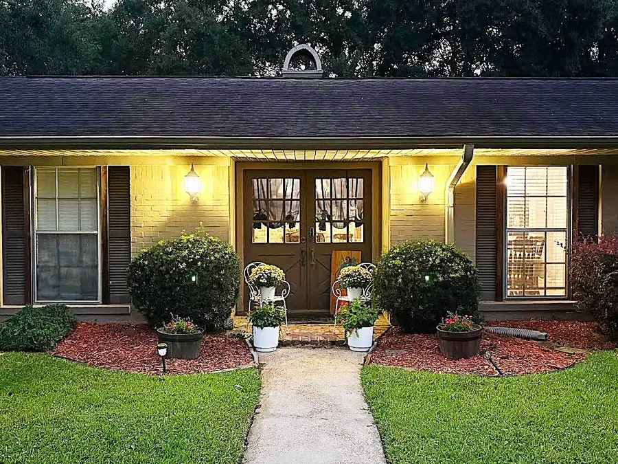 300 Bayou Drive, Beaumont, TX 77705 - Image #3