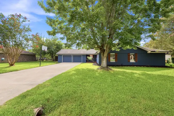 4425 Burditt Street, Santa Fe, TX 77510
