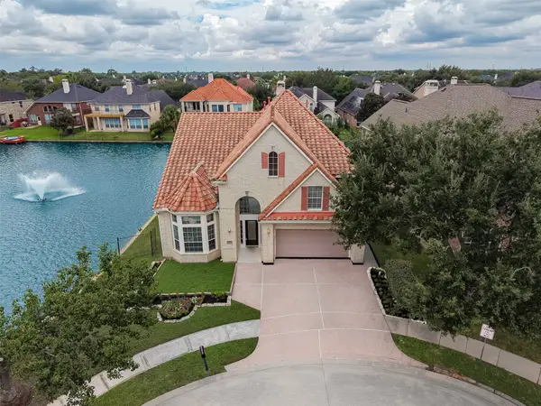 14242 Ashmore Reef Court, Sugar Land, TX 77498