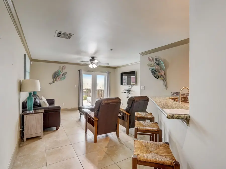 9520 Seawall Boulevard #351, Galveston, TX 77554 - Image #2