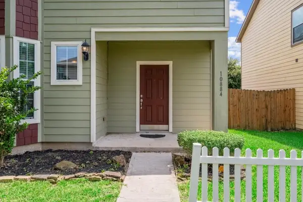 10884 S Lake Mist Lane, Willis, TX 77318