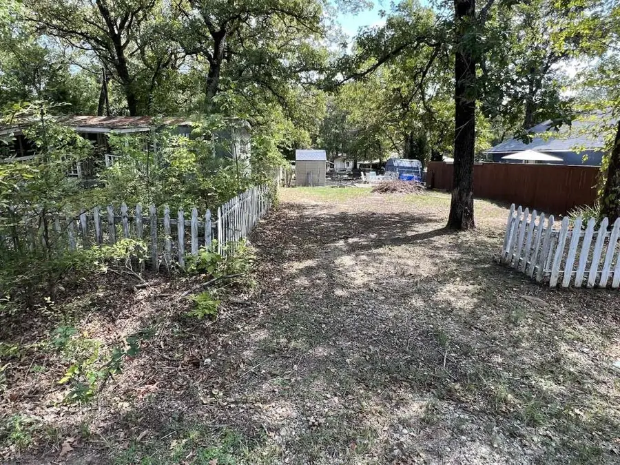 14169 Quanah Parker Trail, Malakoff, TX 75148 - Image #2