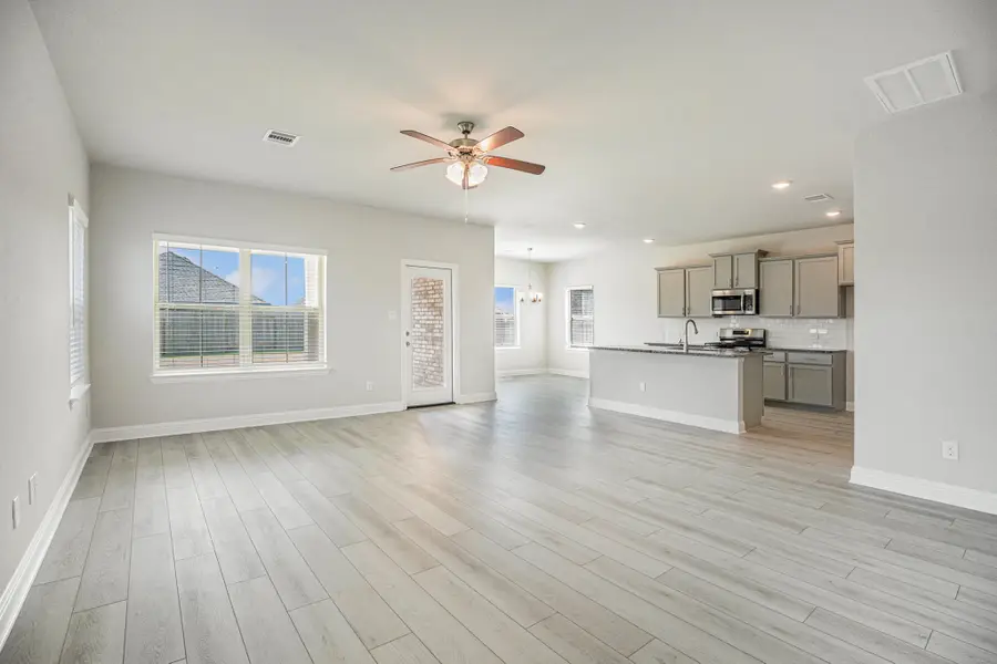 4409 W Bayou Maison Circle, Dickinson, TX 77539 - Image #2