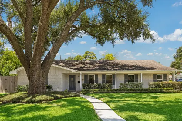 10423 Barwood Drive, Houston, TX 77043
