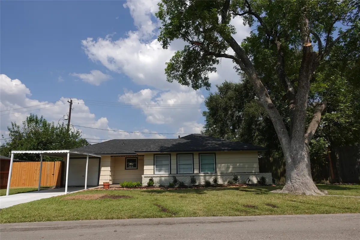 6006 Carew Street, Houston, TX 77074 - Image #1