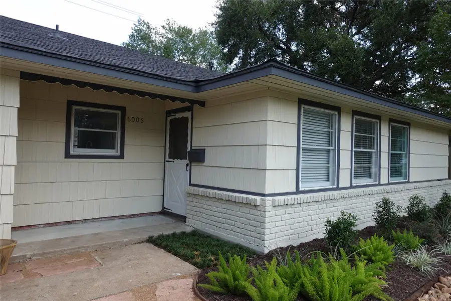 6006 Carew Street, Houston, TX 77074 - Image #2