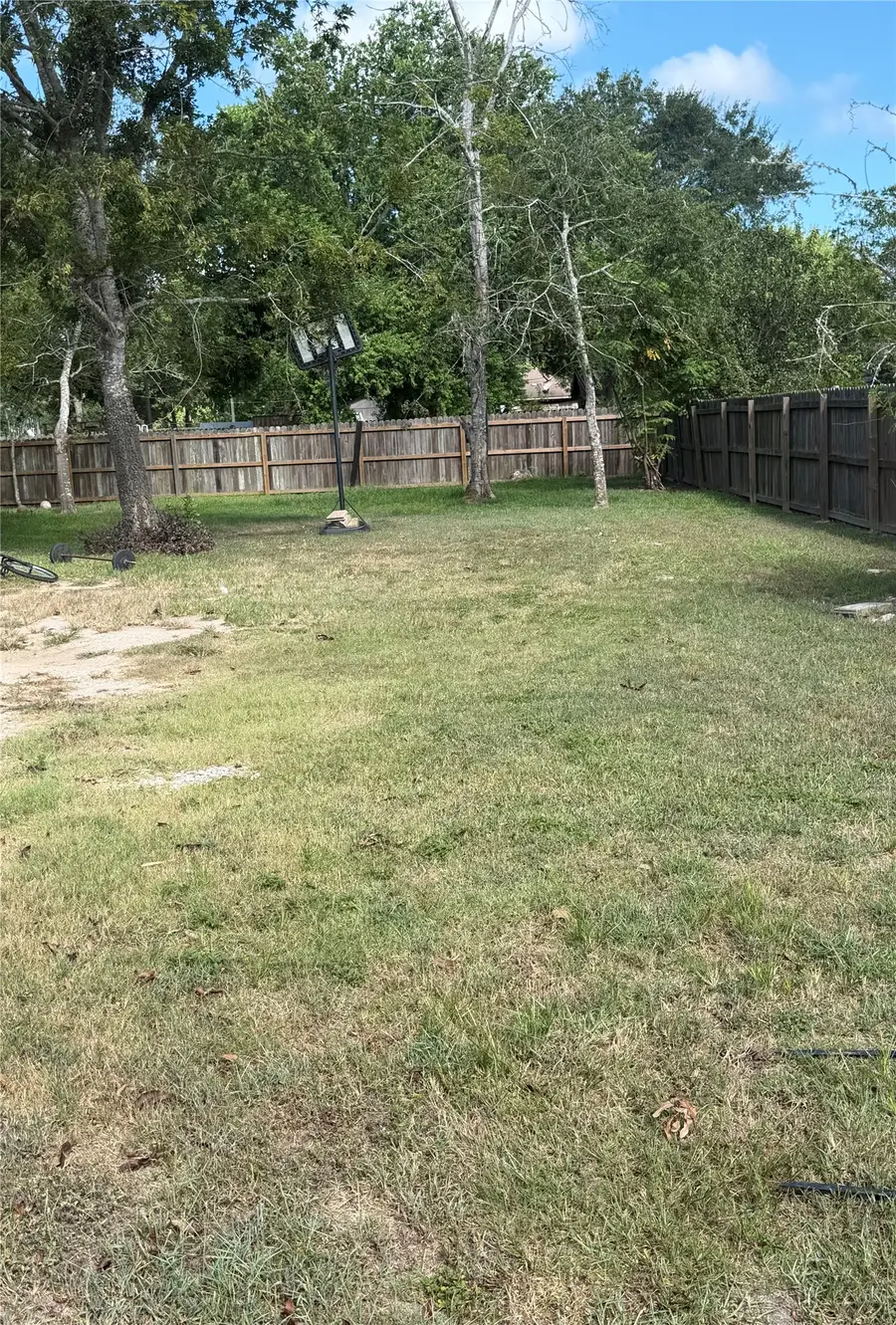 00 N Lake Avenue, Eagle Lake, TX 77434 - #2