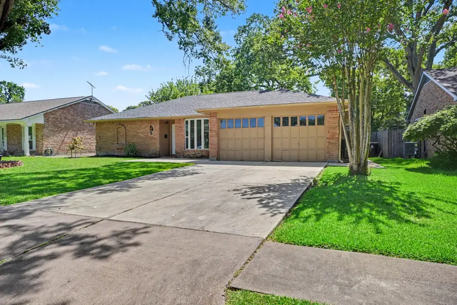 1931 Westlake Road, Houston, TX 77062 - #2