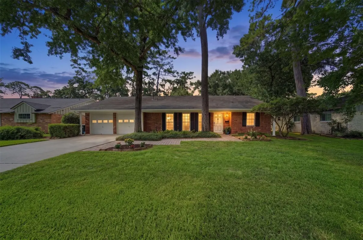 10131 Whiteside Lane, Houston, TX 77043 - #1