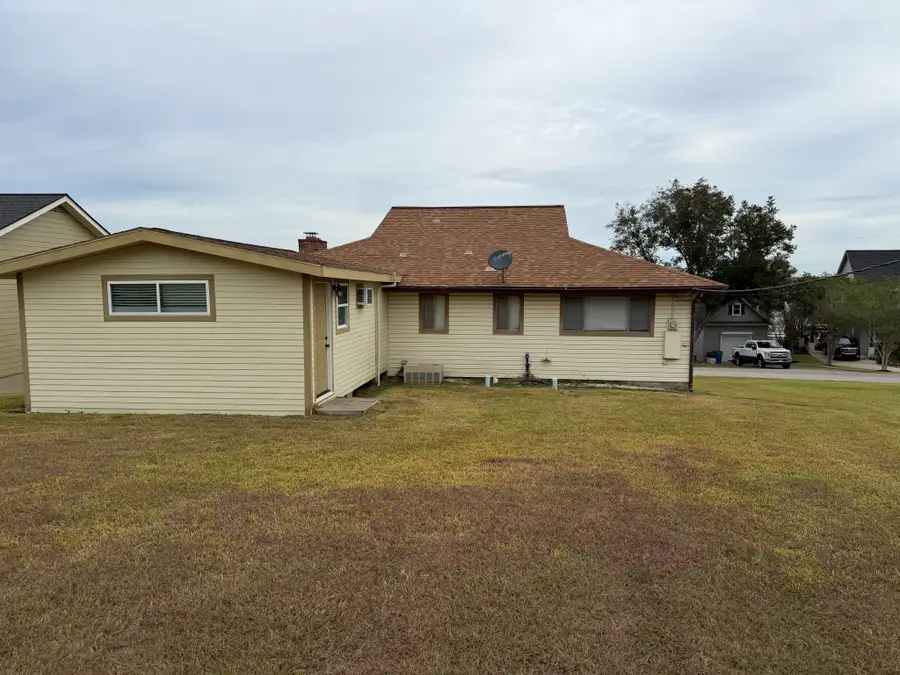 100 Lakeview Circle, Coldspring, TX 77331 - #2