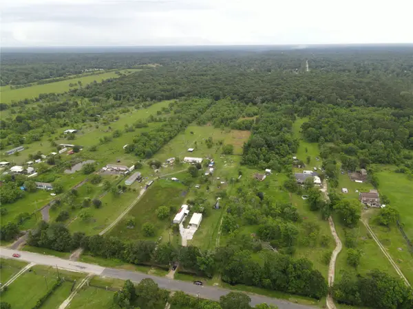 1246 County Road 676, Dayton, TX 77535