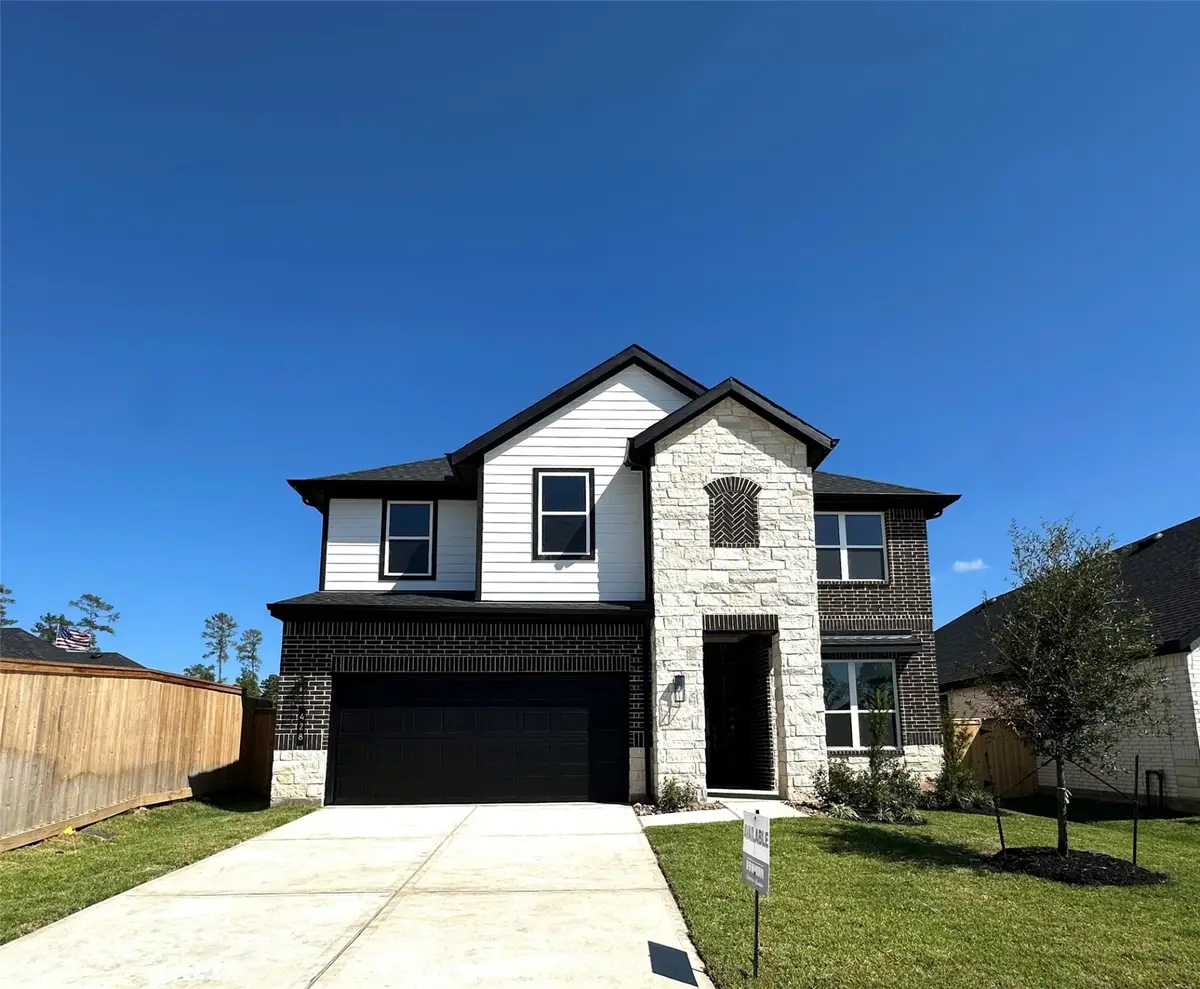 428 Summerset Landing Court, Conroe, TX 77304 - Image #1