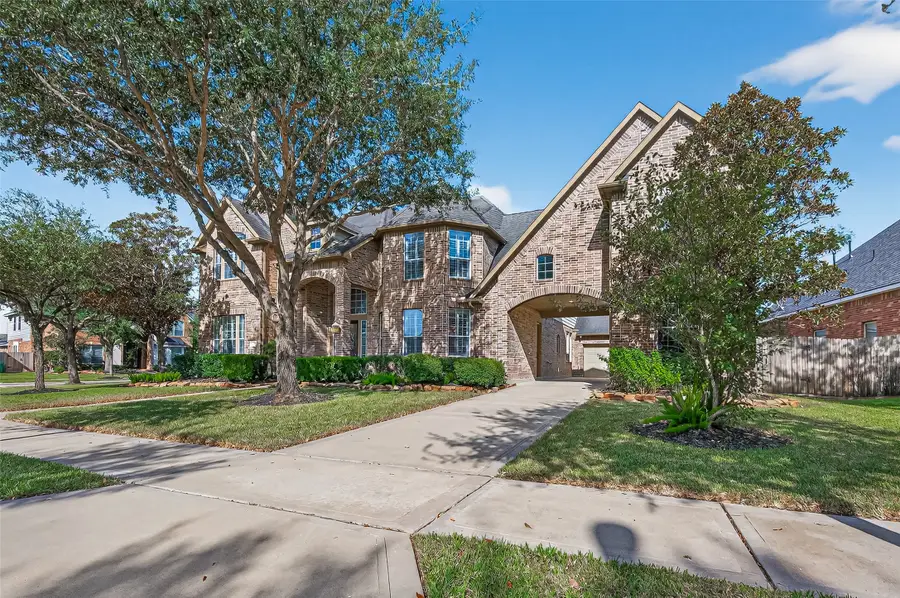 4518 Beacon View Court, Sugar Land, TX 77479 - Image #2