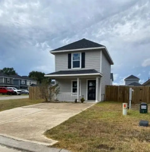 17051 Marie Village Drive, Conroe, TX 77306 - Image #2