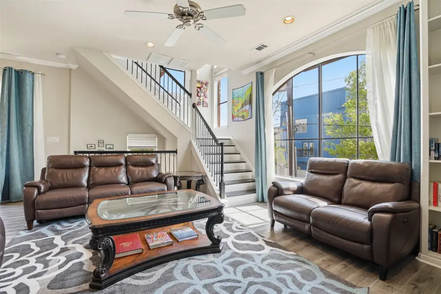 2725 La Branch Street, Houston, TX 77004 - #2