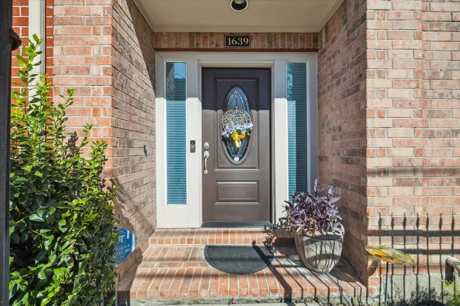 1639 Sutton Street, Houston, TX 77006 - #3