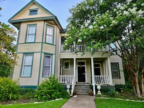 705 Teague Street, Navasota, TX 77868