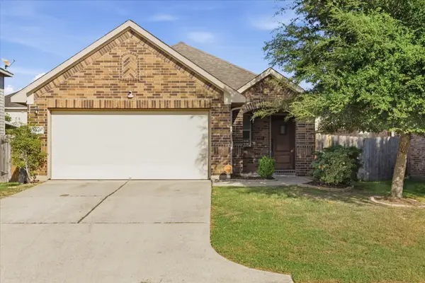 8338 Broadleaf Avenue, Baytown, TX 77521