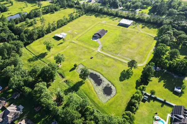 114 Holmes Road, Lumberton, TX 77657