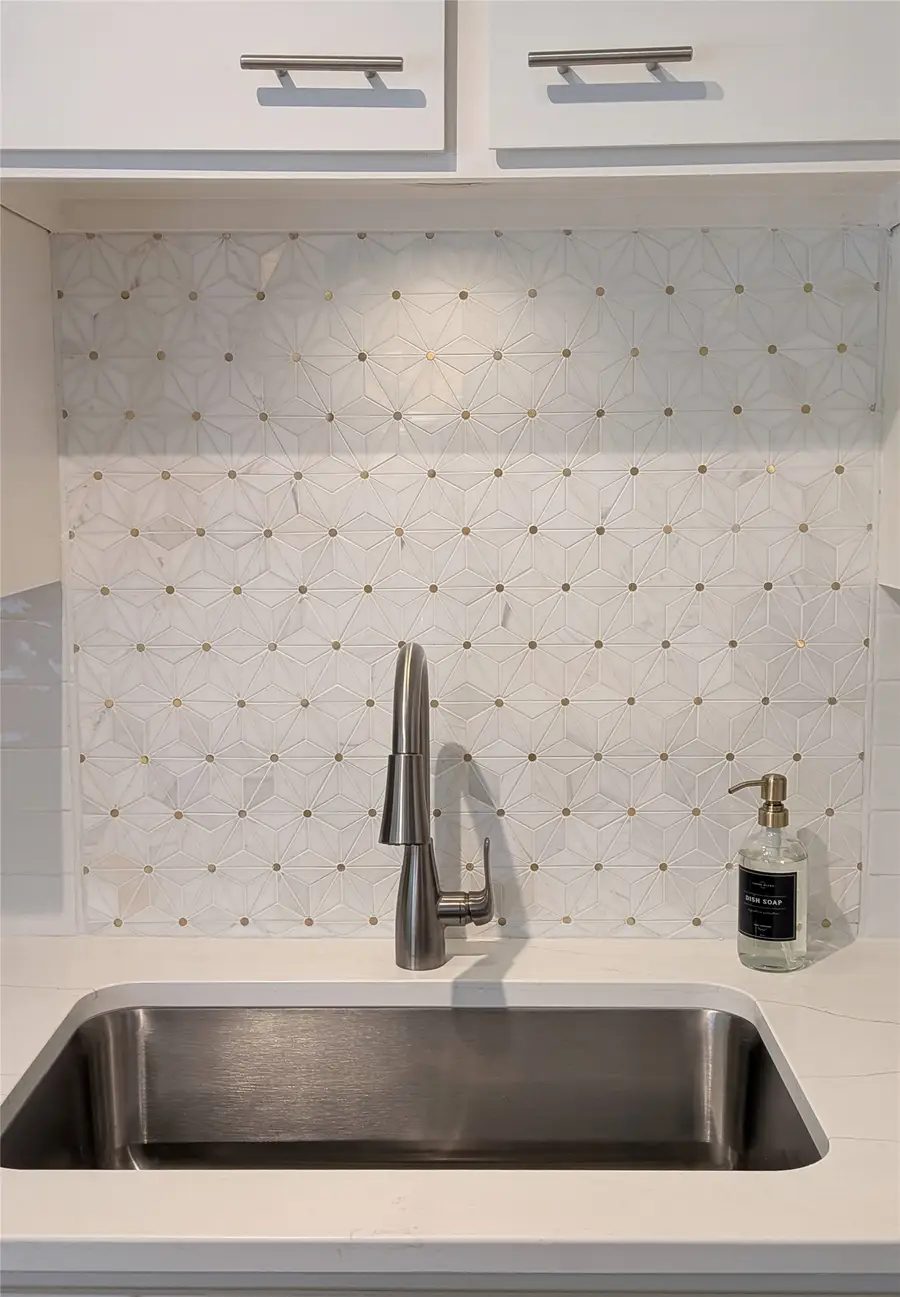 4040 San Felipe Street #211, Houston, TX 77027 - #3
