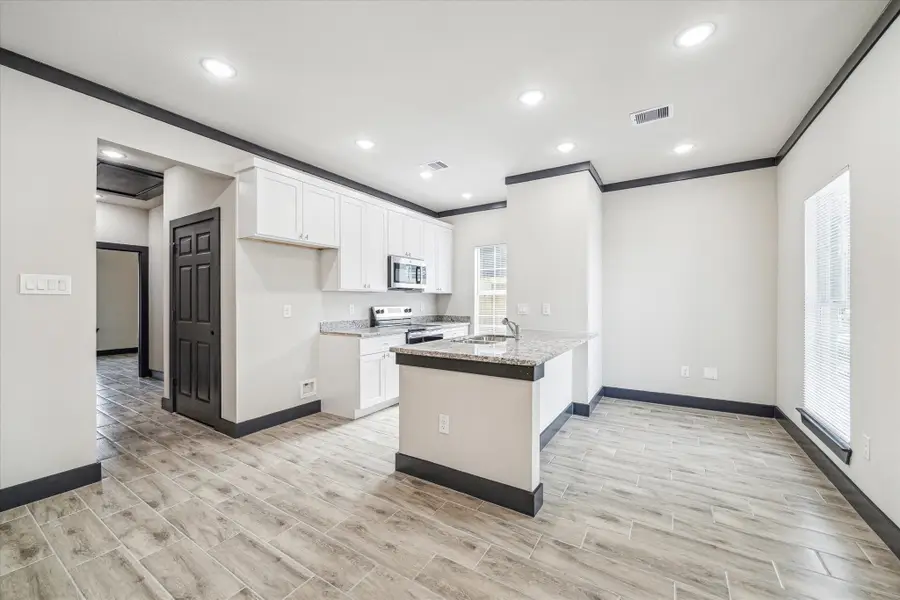 9412 Crofton St Street, Houston, TX 77016 - Image #3