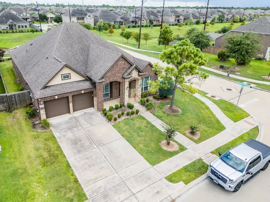 2309 Rosehill Garden Trail, Pearland, TX 77089 - Image #3
