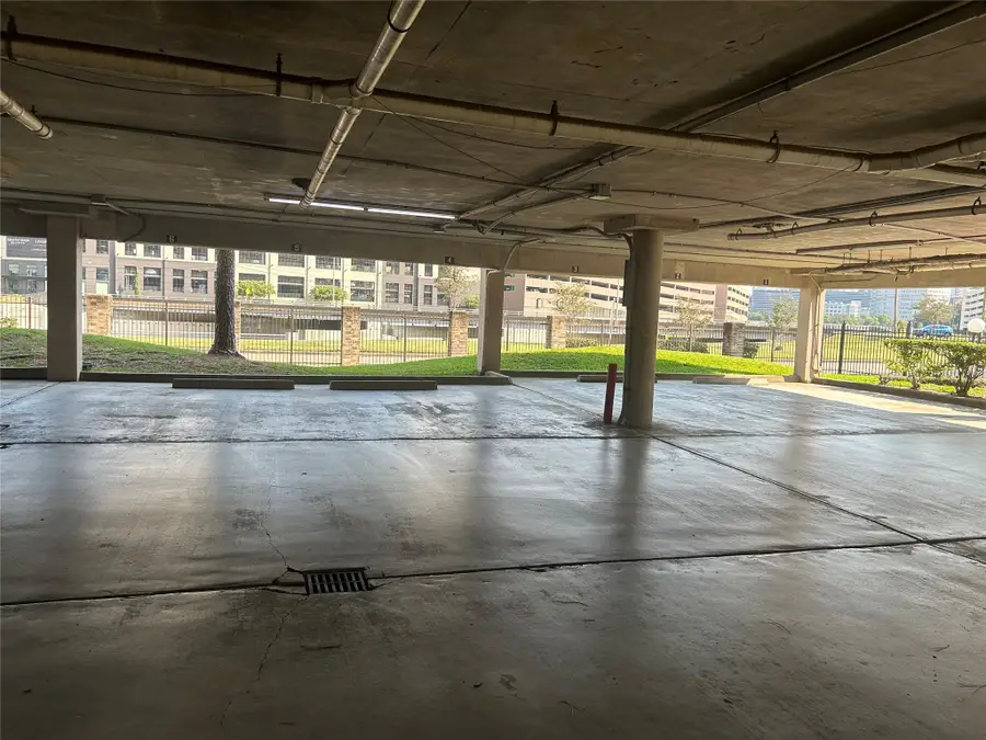 2213 S Braeswood Boulevard #12B, Houston, TX 77030 - Image #2