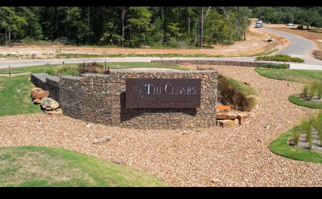 9304 Cedar Bnd Court, Plantersville, TX 77363 - Image #1