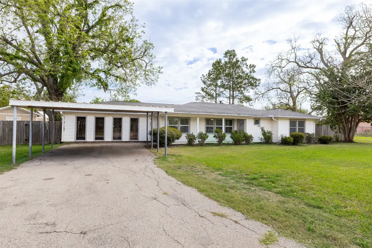 1327 Hodges Lane, Wharton, TX 77488 - #1
