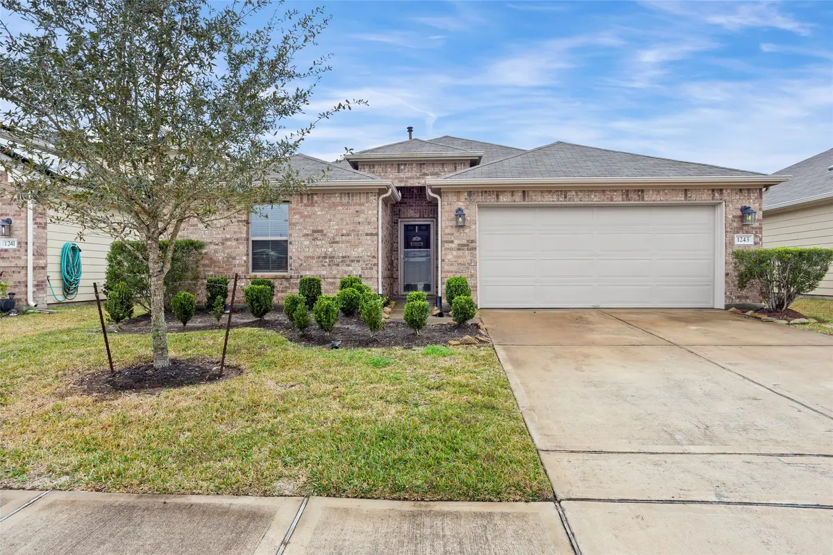 1243 Steed Bluff Drive, Alvin, TX 77511 - Image #1