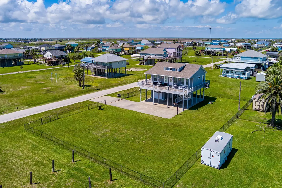 872 O Neil Road, Crystal Beach, TX 77650 - #1
