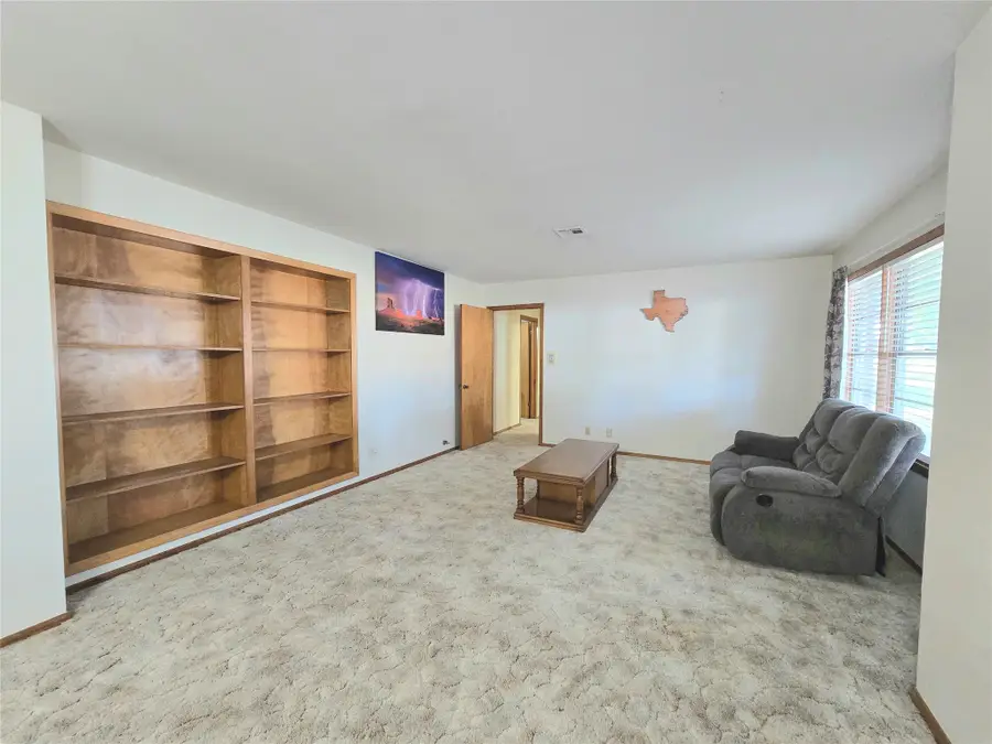 607 S Main Street, Dayton, TX 77535 - #3