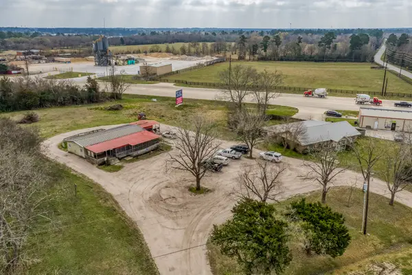 31608 Old Hempstead Road, Magnolia, TX 77355