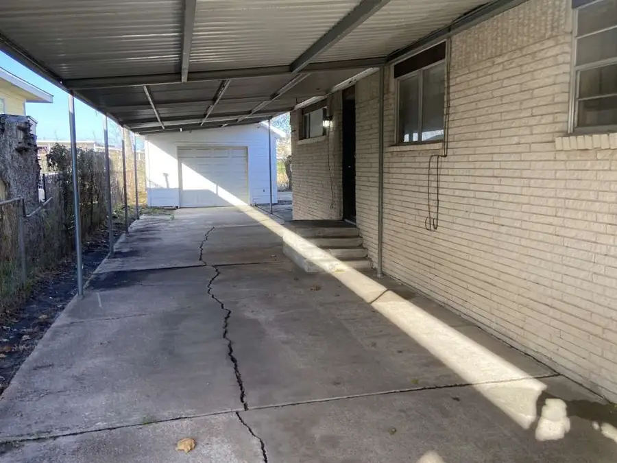 2627 Stevens Street, Houston, TX 77026 - Image #2