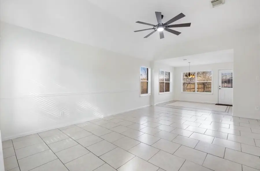 8645 Rinn Street, Houston, TX 77078 - Image #3