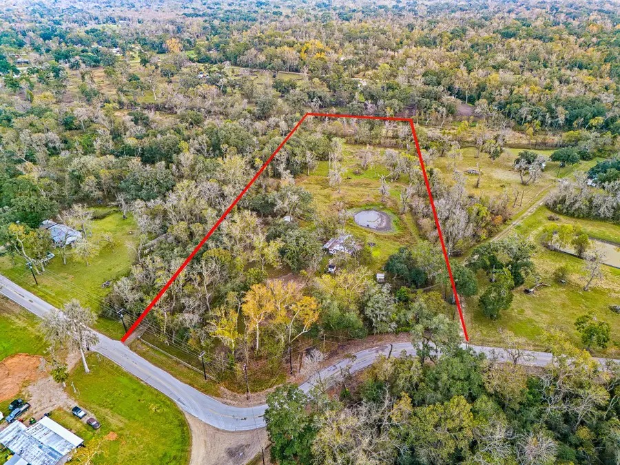 209 River Road, Angleton, TX 77515 - Image #2