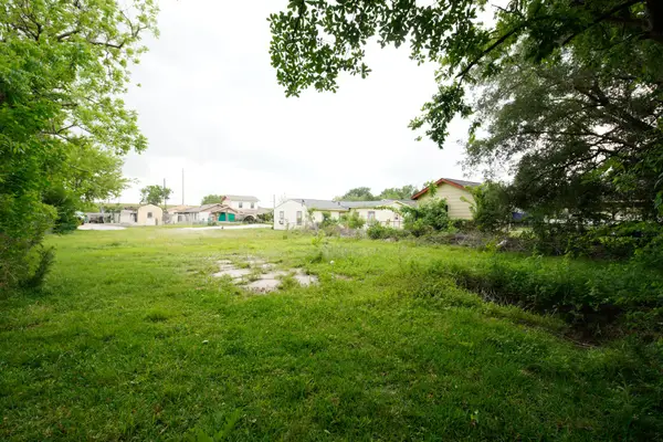 10225 Fairfax Street, Houston, TX 77029