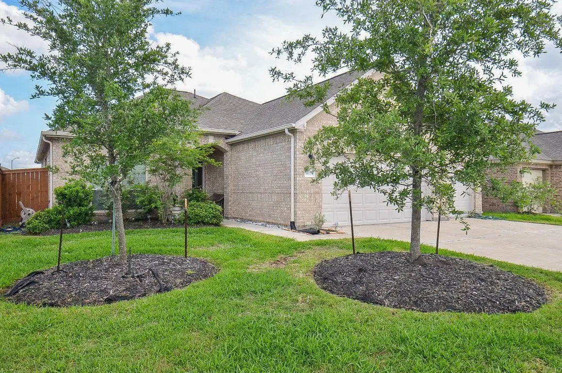 10519 Scrub Oak Drive, Rosharon, TX 77583 - #1