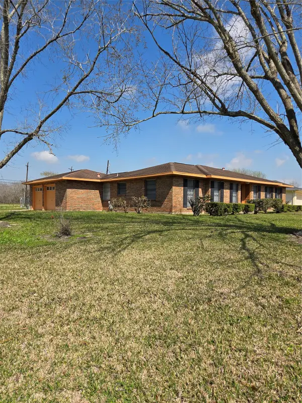 2185 Cashmere Avenue, Port Arthur, TX 77640